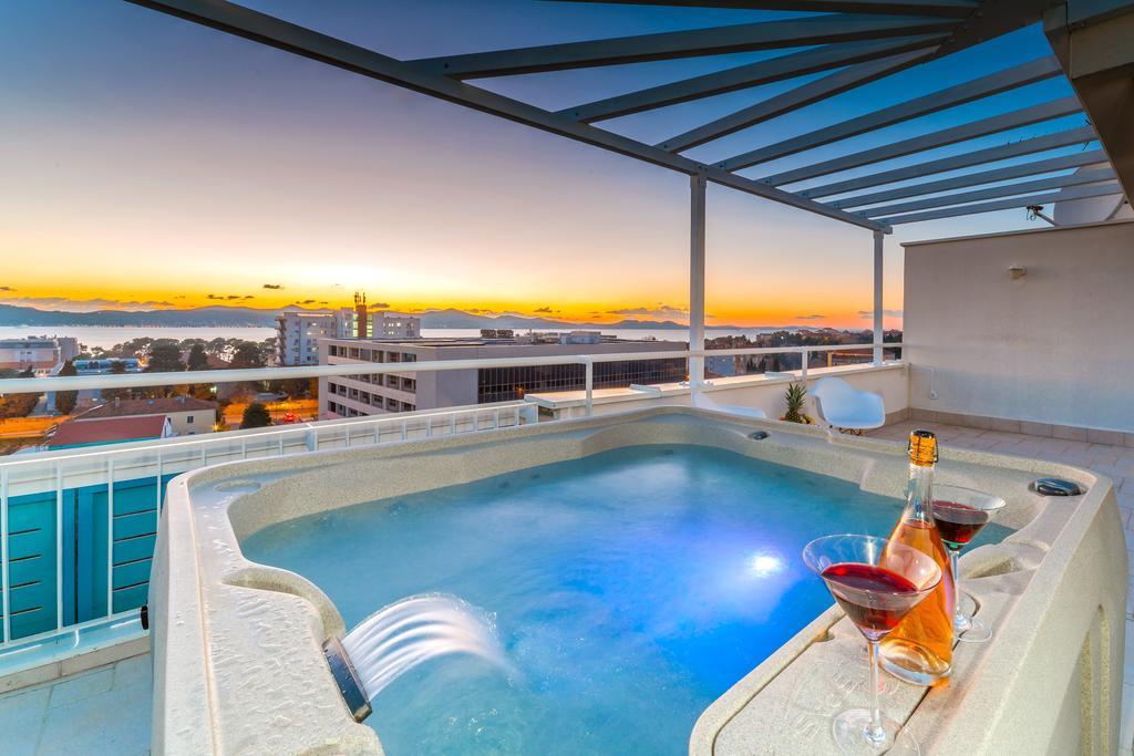 Sunset Penthouse With Jacuzzi And Seaview Zadar